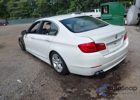 2013 BMW 528I z USA, uszkodzony, nr VIN WBAXG5C58DDY36763